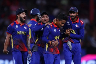 नेपाललाई १०७ रनको लक्ष्य